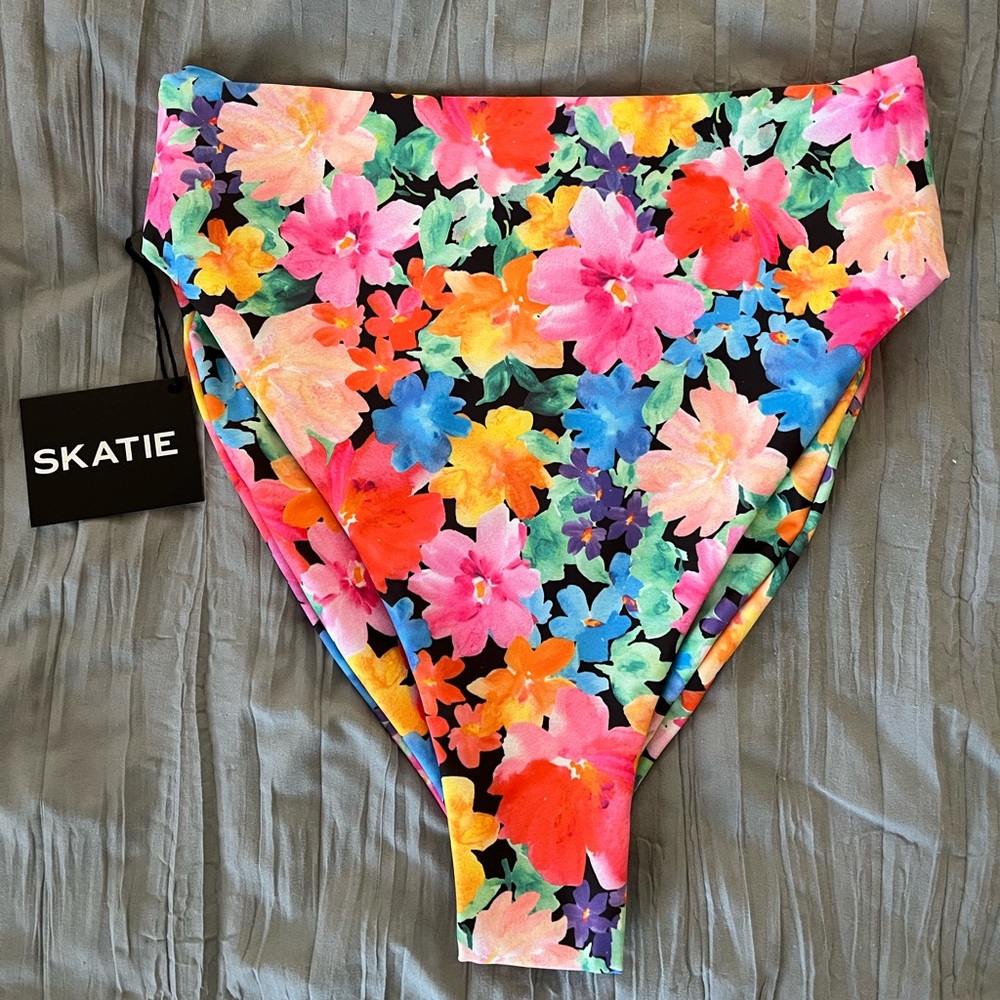 SKATIE Swim Set ‘Marbella’ - Picture 5 of 8